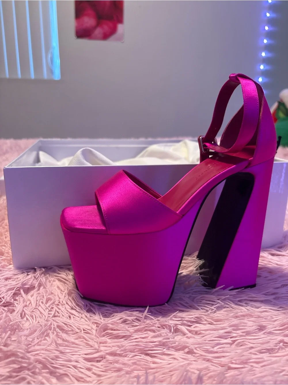 Brandon Blackwood Sali Pump in Hot Pink Satin